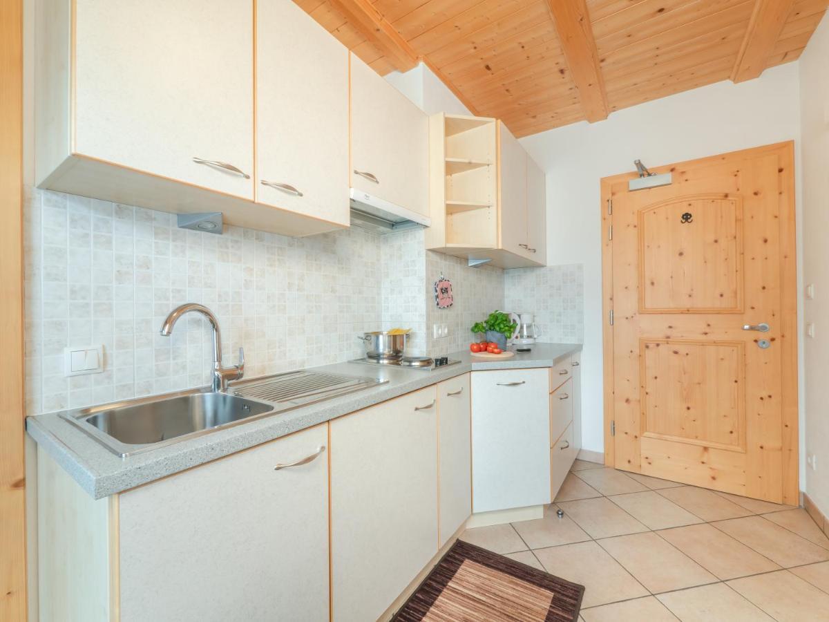 Ciasa Raut Apartment La Valle Luaran gambar